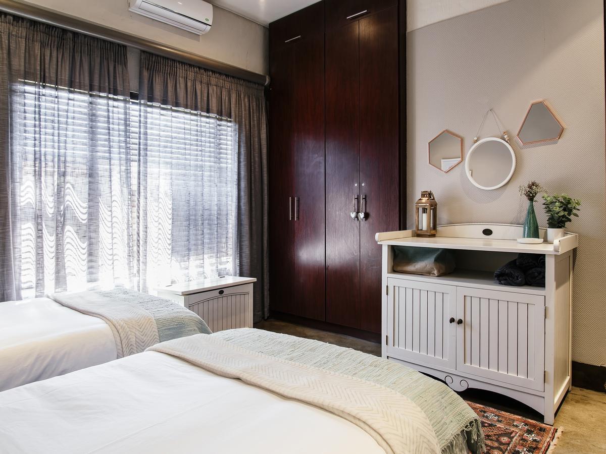 Buffalo Thorn Tree Lodge Swartruggens 外观 照片